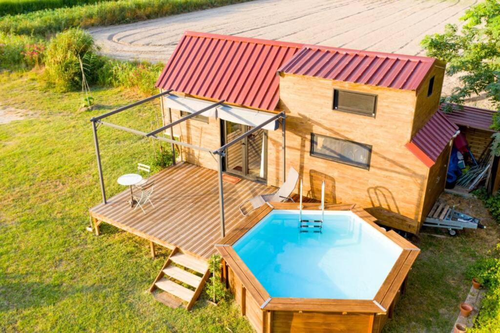 Myinsolite - Tiny-House, Jacuzzi, Brasero, Piscine エーグ・モルト エクステリア 写真