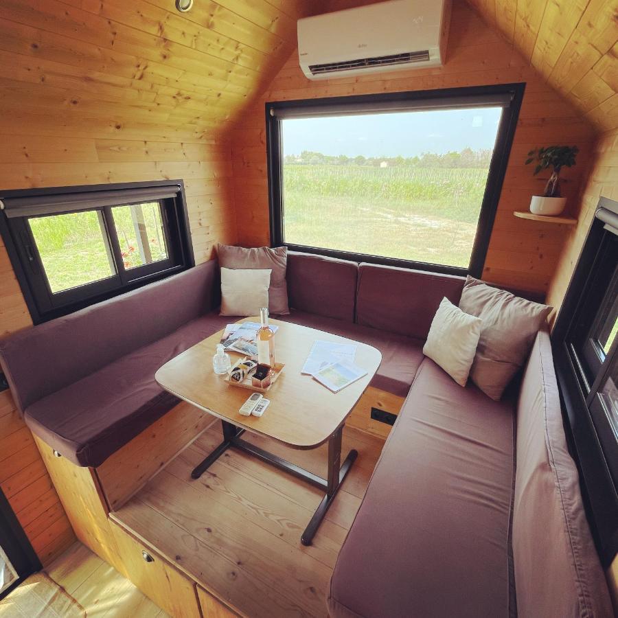 Myinsolite - Tiny-House, Jacuzzi, Brasero, Piscine エーグ・モルト エクステリア 写真