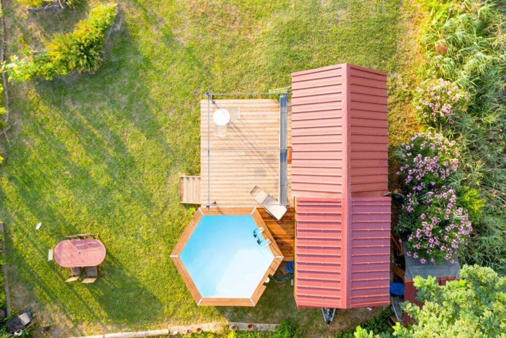 Myinsolite - Tiny-House, Jacuzzi, Brasero, Piscine エーグ・モルト エクステリア 写真