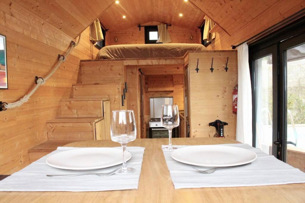 Myinsolite - Tiny-House, Jacuzzi, Brasero, Piscine エーグ・モルト エクステリア 写真