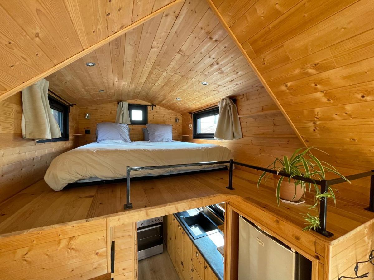 Myinsolite - Tiny-House, Jacuzzi, Brasero, Piscine エーグ・モルト エクステリア 写真